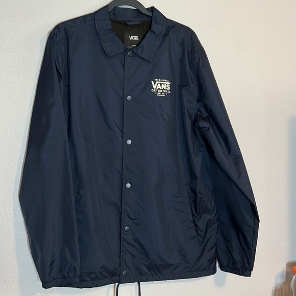 SOLD!!!!!!Vans Navy Windbreaker with Pockets and Adjustable Drawstring Chord! - Picture 2 of 9